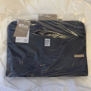 STM Grace Laptop Sleeve NWT